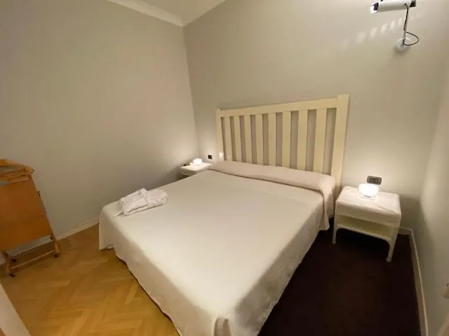 Residence Borgonuovo Uno Apartments Milán Italia